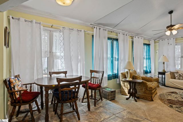 111 Forestdale Drive, Taylors, SC 29687