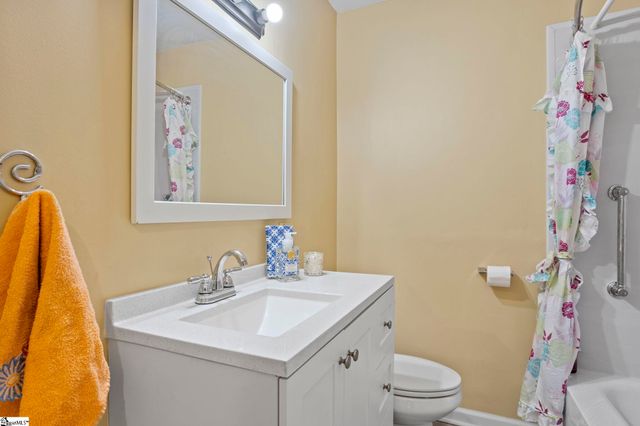 111 Forestdale Drive, Taylors, SC 29687