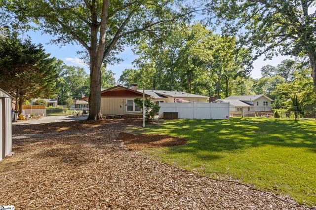 111 Forestdale Drive, Taylors, SC 29687