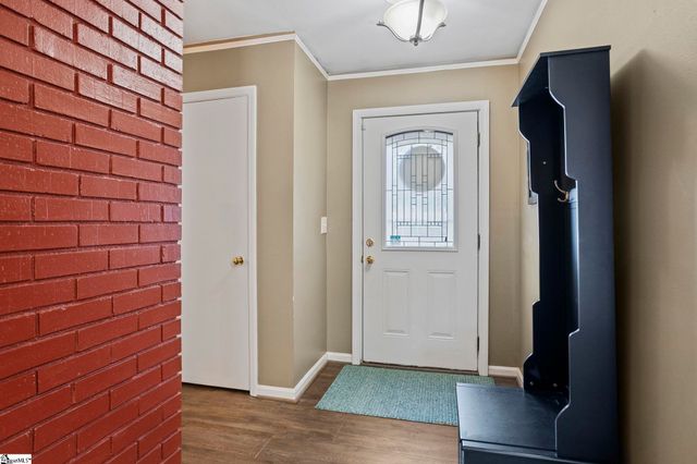 111 Forestdale Drive, Taylors, SC 29687