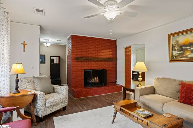 111 Forestdale Drive, Taylors, SC 29687