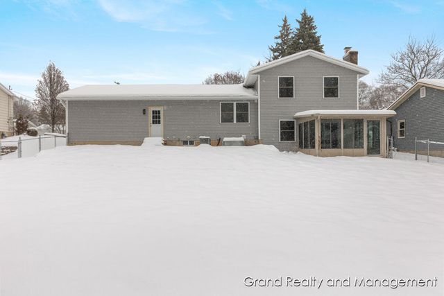 1931 Keyhill Avenue, Grand Rapids, MI 49546