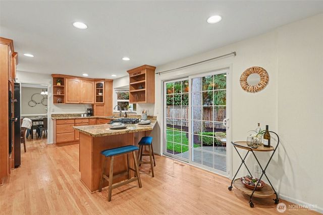 3105 130th Place NE, Bellevue, WA 98005