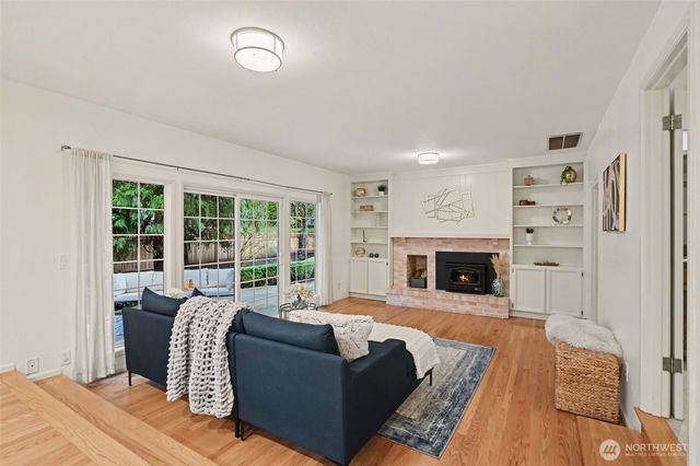 3105 130th Place NE, Bellevue, WA 98005