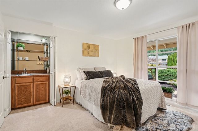 3105 130th Place NE, Bellevue, WA 98005