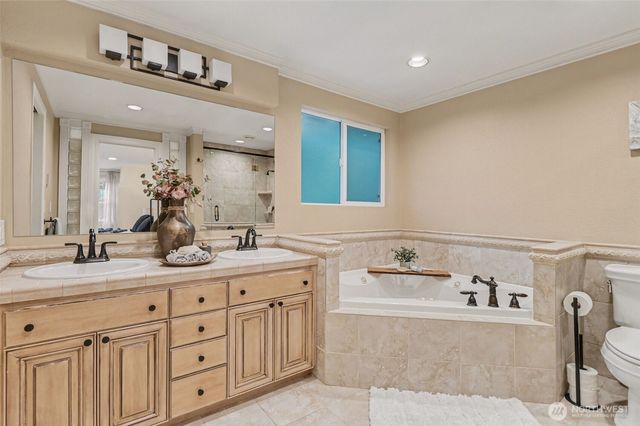 3105 130th Place NE, Bellevue, WA 98005