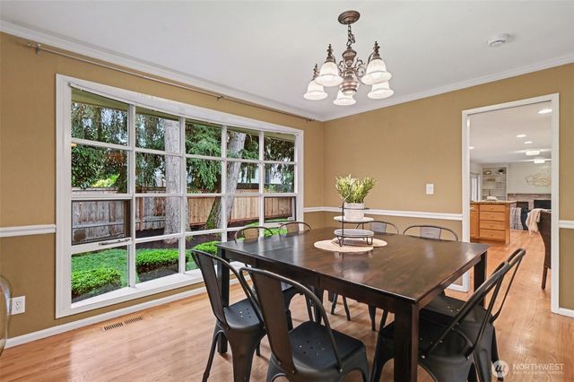 3105 130th Place NE, Bellevue, WA 98005