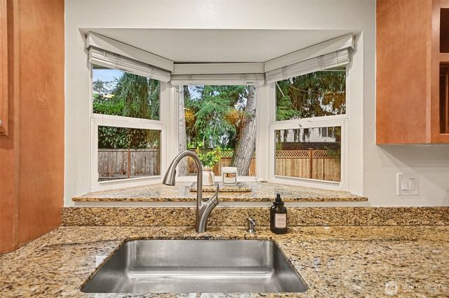 3105 130th Place NE, Bellevue, WA 98005