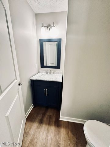 5343 Winding Creek Drive, Ravenna, OH 44266