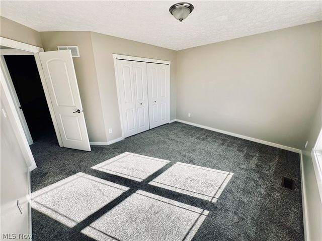 5343 Winding Creek Drive, Ravenna, OH 44266