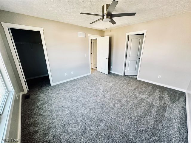 5343 Winding Creek Drive, Ravenna, OH 44266