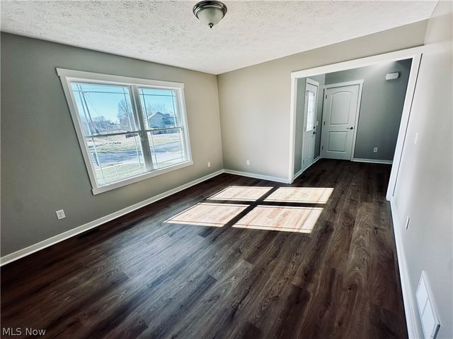 5343 Winding Creek Drive, Ravenna, OH 44266