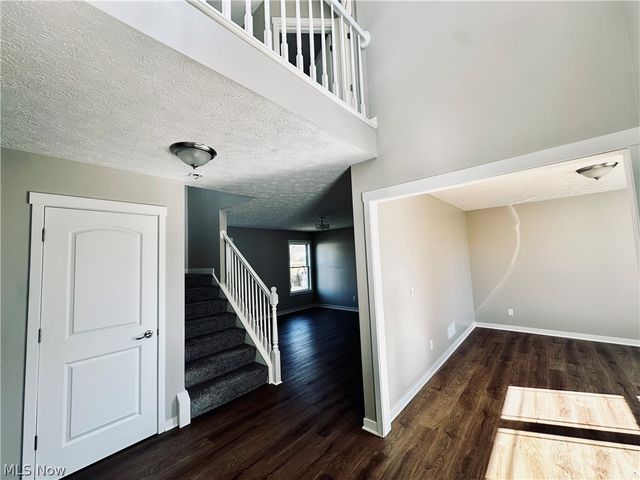 5343 Winding Creek Drive, Ravenna, OH 44266