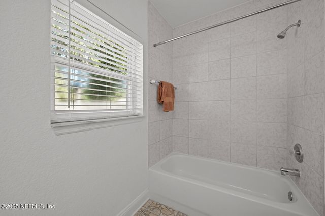 1247 IBIS Road, Jacksonville, FL 32216