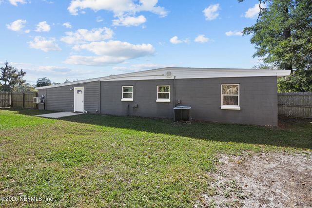 1247 IBIS Road, Jacksonville, FL 32216