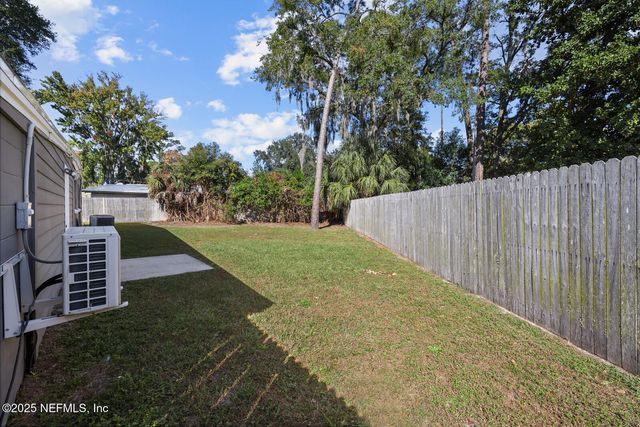 1247 IBIS Road, Jacksonville, FL 32216