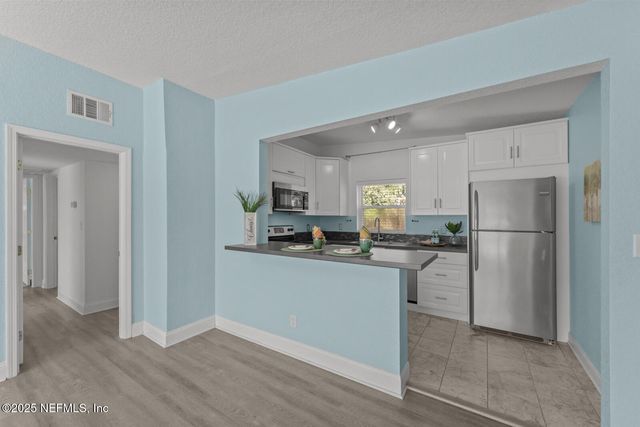 1247 IBIS Road, Jacksonville, FL 32216