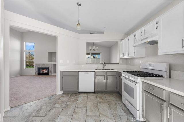 37031 Firethorn, Palmdale, CA 93550