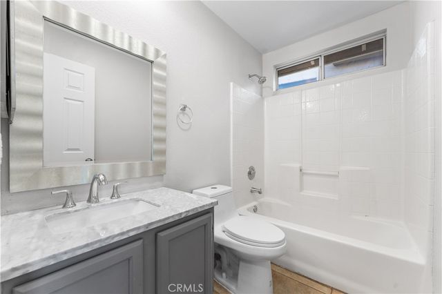 37031 Firethorn, Palmdale, CA 93550