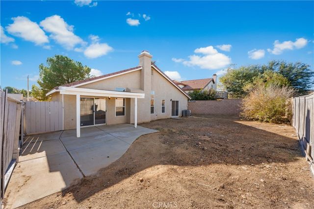 37031 Firethorn, Palmdale, CA 93550