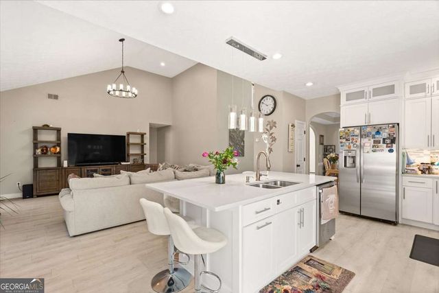 5270 Taylor Road, Alpharetta, GA 30022