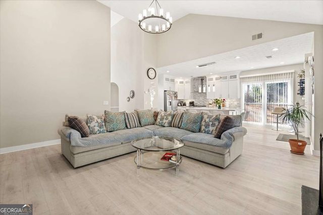 5270 Taylor Road, Alpharetta, GA 30022