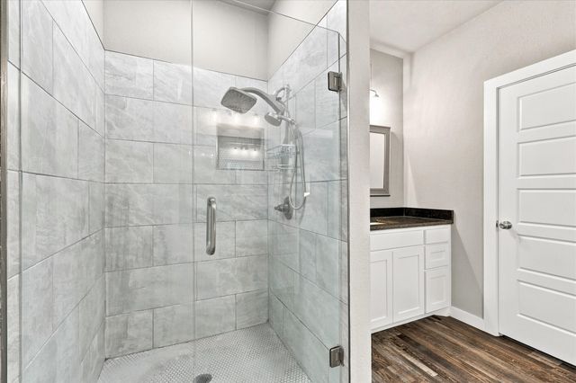 1001 Oak Valley Road, Burleson, TX 76028