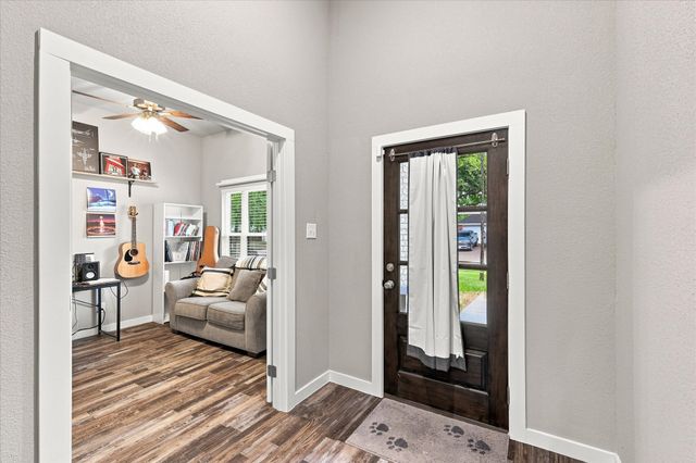 1001 Oak Valley Road, Burleson, TX 76028