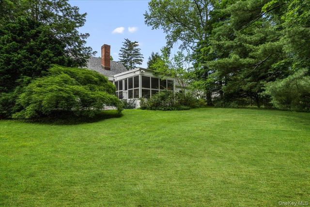 3 Genesee Trail, Harrison, NY 10528