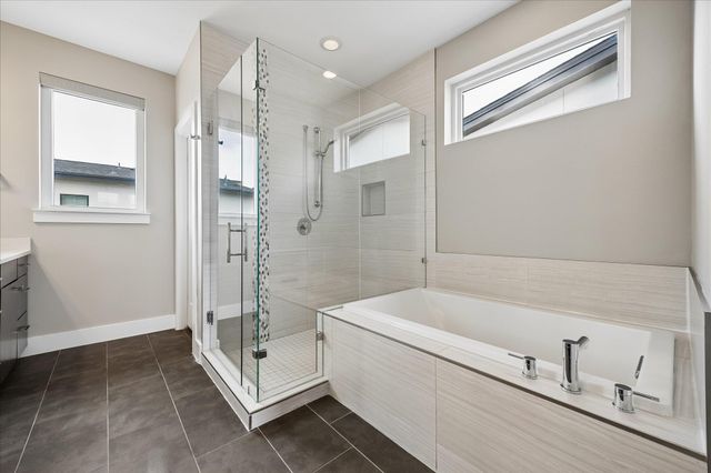 5006 Pecan Springs RD 6, Austin, TX 78723
