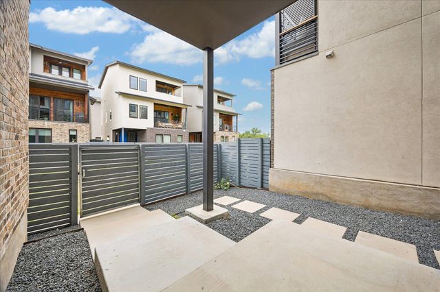 5006 Pecan Springs RD 6, Austin, TX 78723