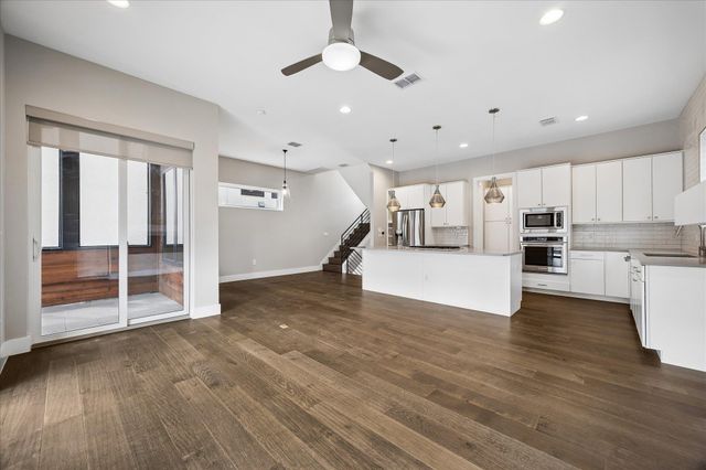 5006 Pecan Springs RD 6, Austin, TX 78723