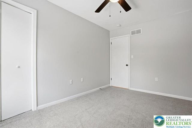 5528 Elmwood Street, Pocono Twp, PA 18372