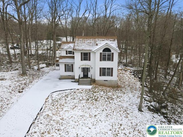 5528 Elmwood Street, Pocono Twp, PA 18372