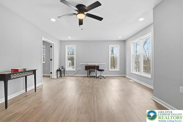 5528 Elmwood Street, Pocono Twp, PA 18372