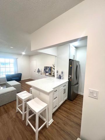 2261 NE 67th Street 1831, Fort Lauderdale, FL 33308