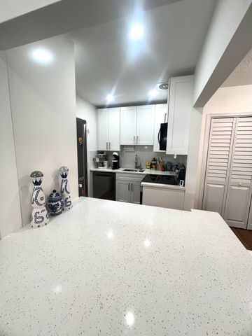 2261 NE 67th Street 1831, Fort Lauderdale, FL 33308
