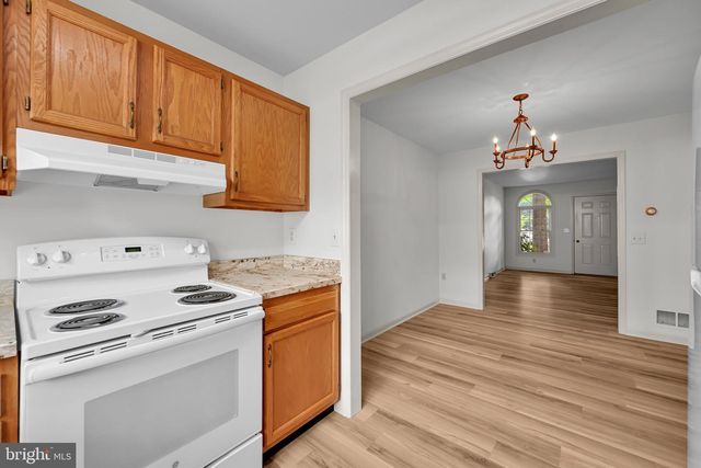 2086 WALNUT ST, Lebanon, PA 17042