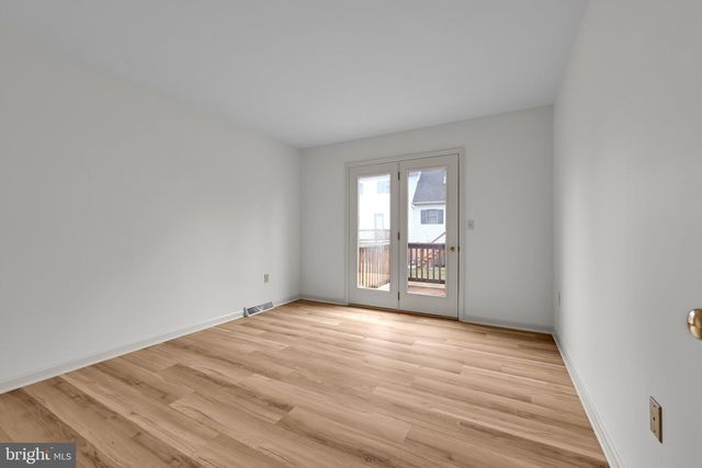 2086 WALNUT ST, Lebanon, PA 17042