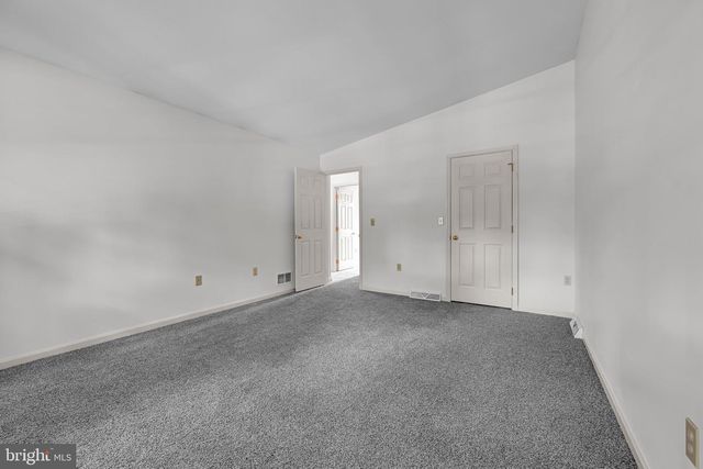 2086 WALNUT ST, Lebanon, PA 17042