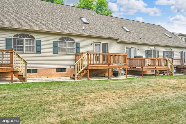 2086 WALNUT ST, Lebanon, PA 17042