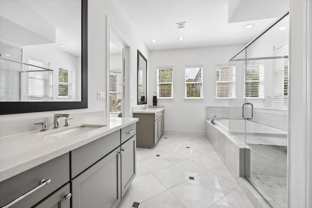 2018 Covent Garden Station, Houston, TX 77045
