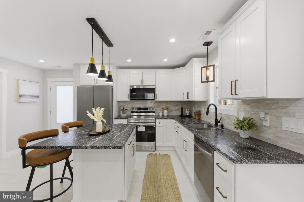 5218 NICK RD, Shady Side, MD 20764