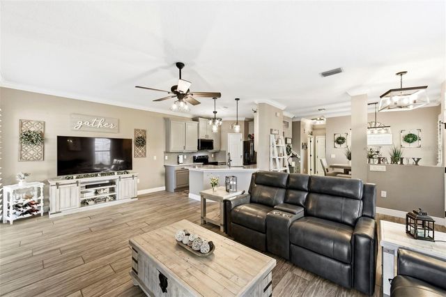 8408 SHALLOW CREEK COURT, New Port Richey, FL 34653