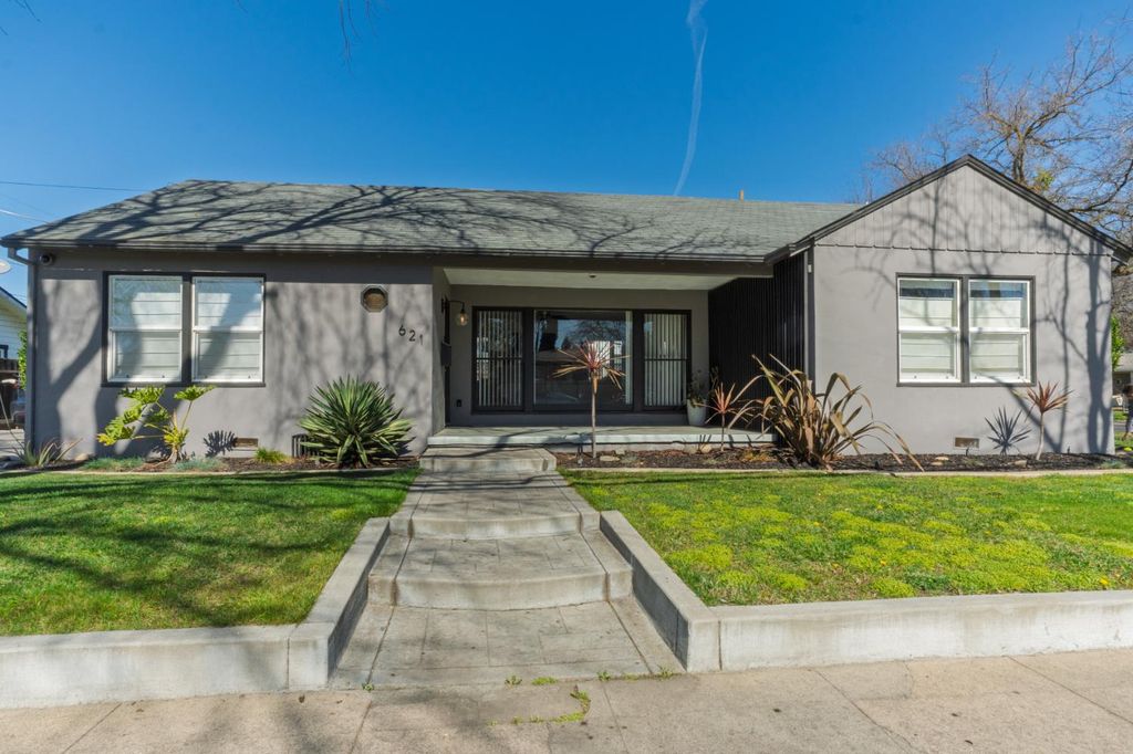 621 E Morris Ave, Modesto, CA 95350