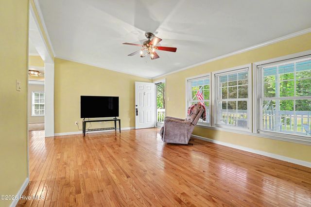 114 Royal Oak Drive, Hampstead, NC 28443
