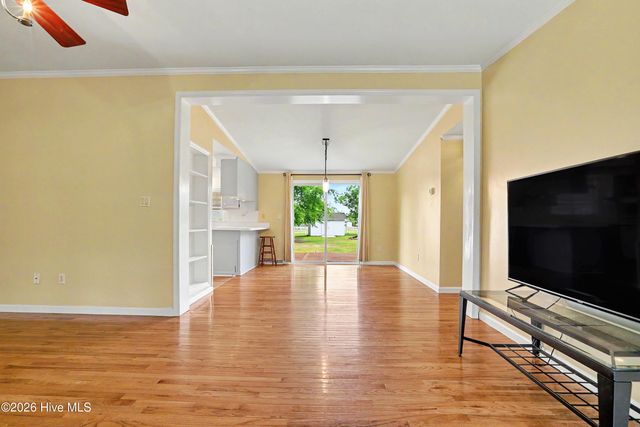 114 Royal Oak Drive, Hampstead, NC 28443