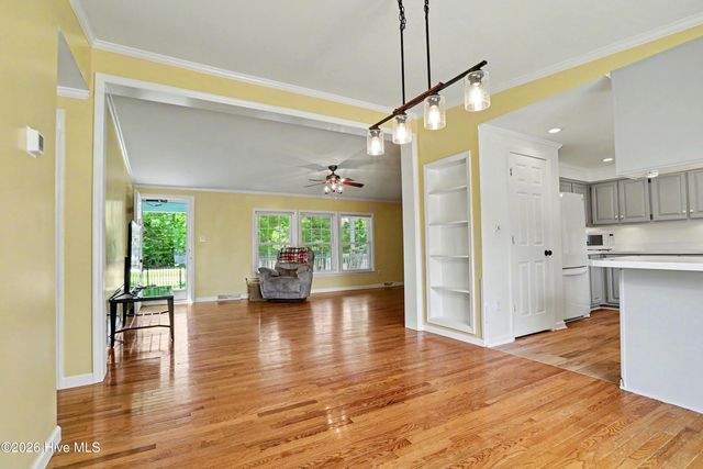 114 Royal Oak Drive, Hampstead, NC 28443