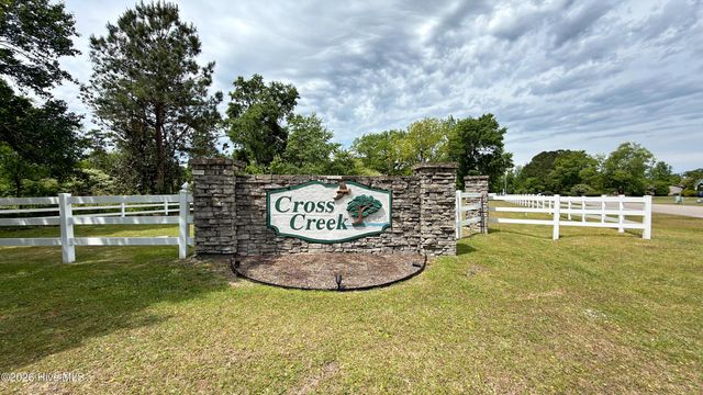 114 Royal Oak Drive, Hampstead, NC 28443