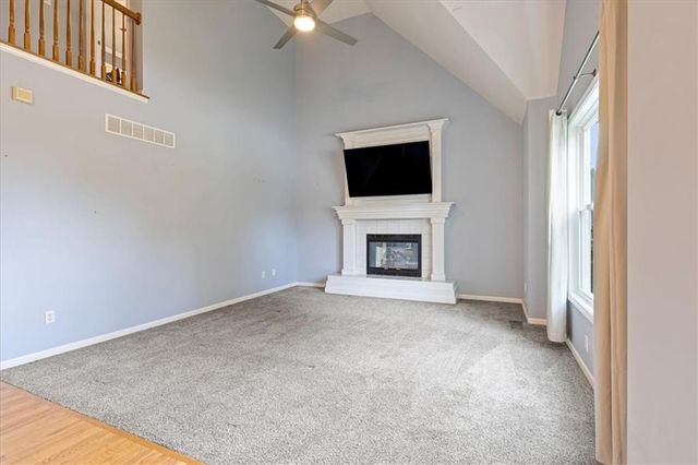 7324 N Manchester Avenue, Kansas City, MO 64158